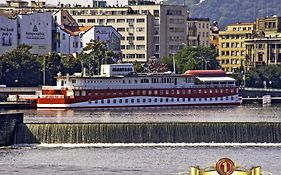 Botel Albatros